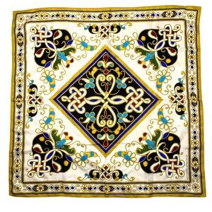 Metropolitan Museum Of Art MMOA Silk Scarf Celtic Knot Design Multicolor